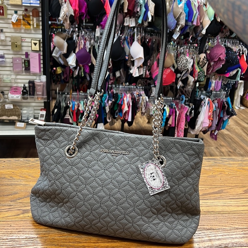 KARL LAGERFELD PARIS | grey quilted chain strap hand bag/purse/shoulder bag